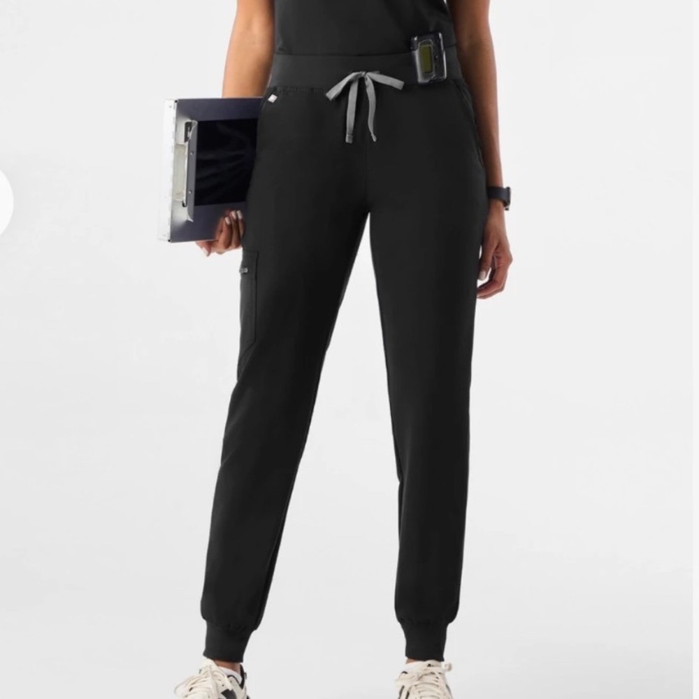 FIGS Zamora Jogger Medical Scrub Pants Black Technical Collection‎ Women Small